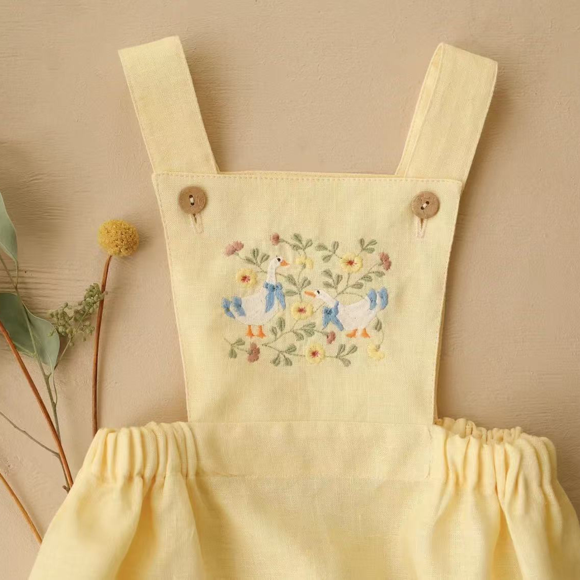 Детский комбинезон в деревенск – обзор и цена Baby Summer Linen Sleeveless Jumpsuit